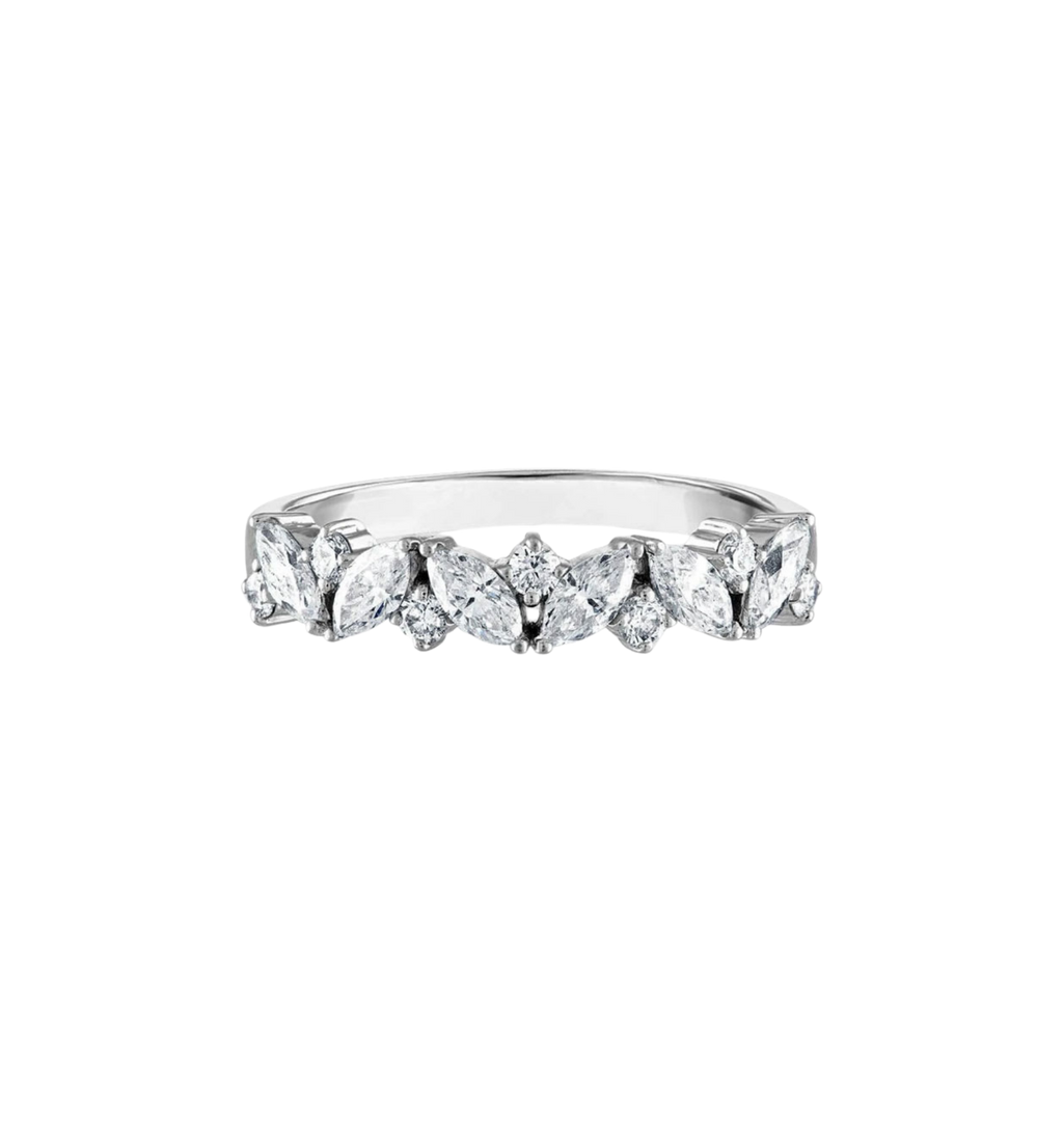 Marquise Timeless Ring – White Gold & Diamond