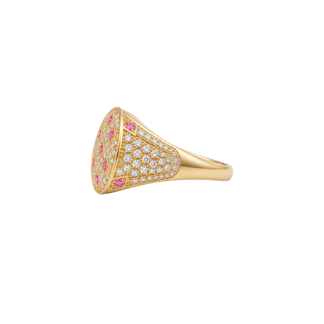 Victoria Oval Pavé Sapphire Signet Ring – Yellow Gold